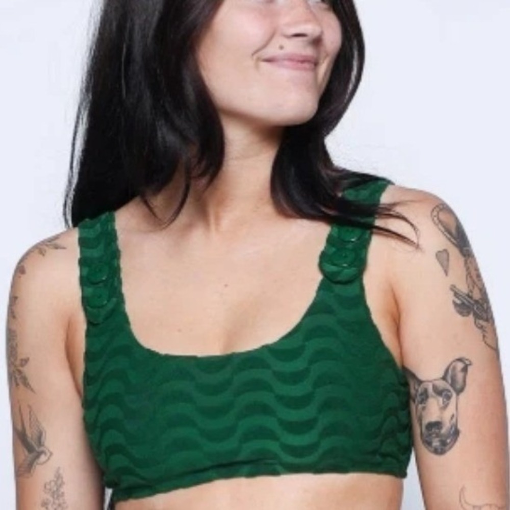 NWT Seea Georgia Bikini Top Piscis Green Textured Button Strap Swim Top Large